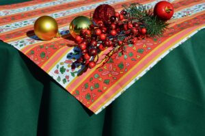 Read more about the article Adventi asztalterítő – a karácsony kötelező kelléke