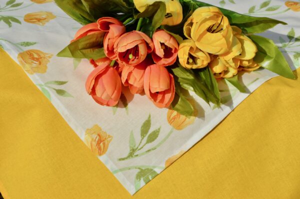 Tulipános asztalterítő - Alíz sárga tulipánjai garnitúra