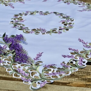 Hímzett asztalközép terítő – Levendulás álom 85×85 cm