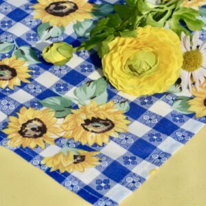 Napraforgós asztalterítő – sárga alapon 180×150 cm
