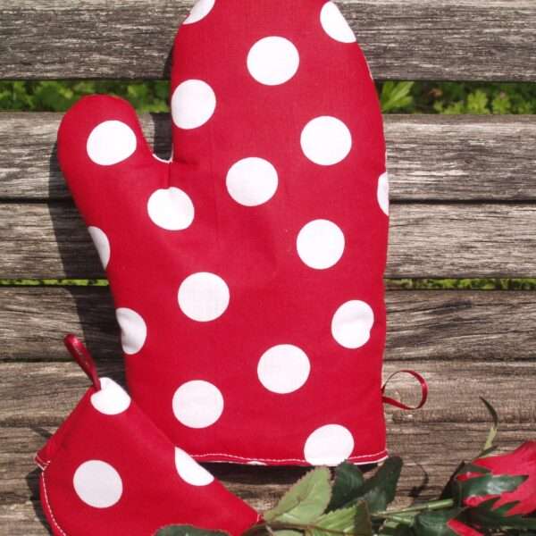Edényfogó kesztyűk – a konyhai textilek szerepe
