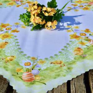 Csibés asztalközép – húsvéti mintás 85×85 cm
